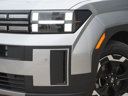 Used 2025 Hyundai Santa Fe SEL image 40