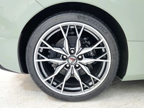 Used 2024 Chevrolet Corvette Stingray Preferred Cpe w/ 2LT image 25