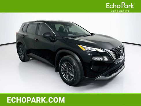 Used 2023 Nissan Rogue S FWD image 1