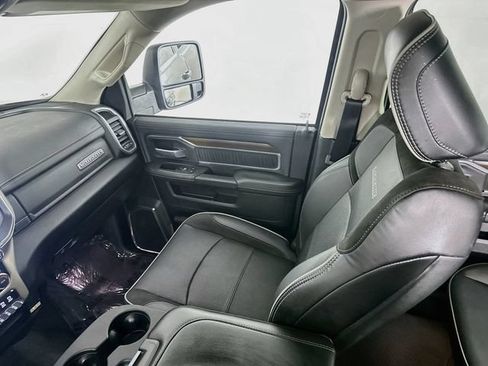 Used 2024 RAM 2500 Laramie w/ Safety Group AWD/4WD image 23