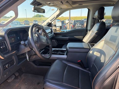 Used 2025 Ford F250 Lariat w/ Lariat Ultimate Package AWD/4WD image 22