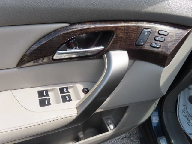 Used 2010 Acura MDX w/ Technology Package AWD/4WD image 19