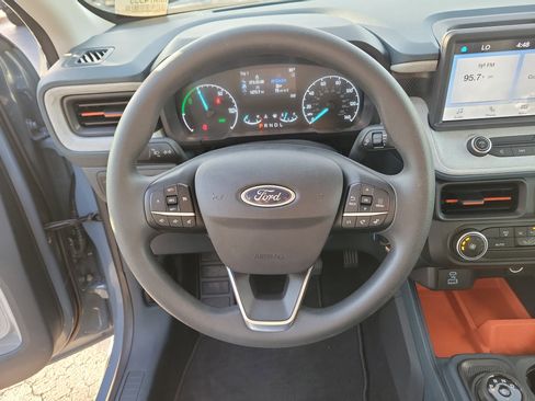 Used 2024 Ford Maverick XLT image 25