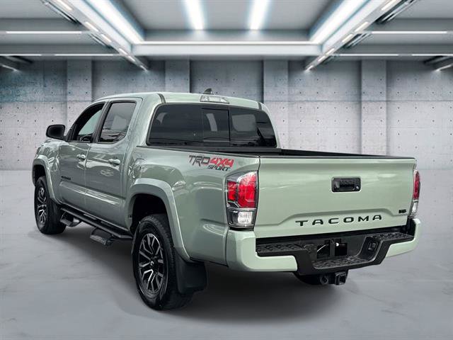 Used 2022 Toyota Tacoma TRD Sport AWD/4WD image 6