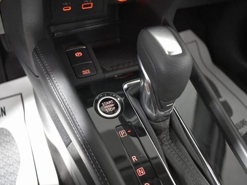 Certified 2024 Nissan Kicks SR w/ SR Premium Package image 17