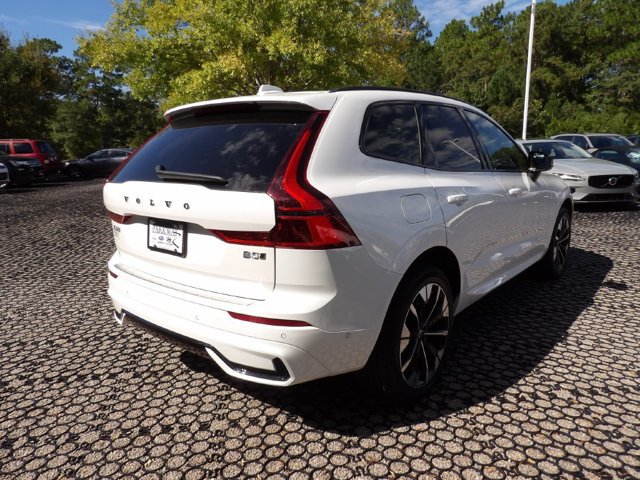 Certified 2026 Volvo XC60 B5 Plus AWD/4WD image 8