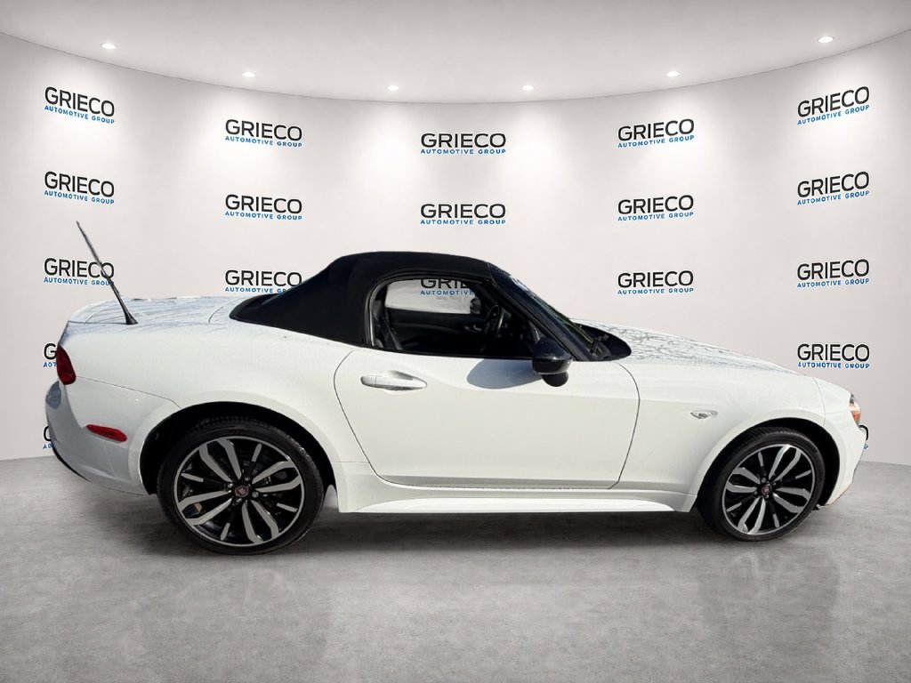 Used 2019 FIAT 124 Spider RWD image 8