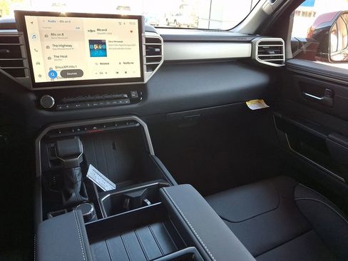 New 2026 Toyota Tundra Limited AWD/4WD image 11