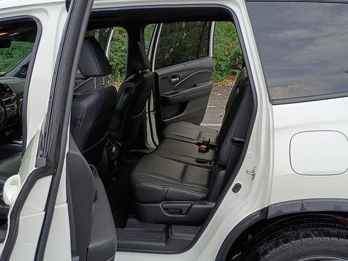 Used 2019 Honda Passport Touring image 13