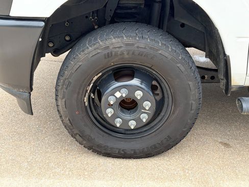 Used 2025 RAM 3500 Tradesman AWD/4WD image 4
