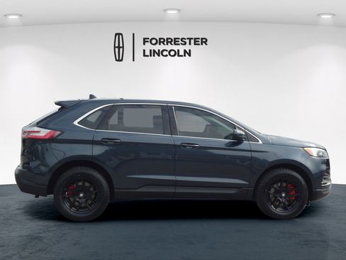 Used 2024 Ford Edge SEL w/ Convenience Package AWD/4WD image 2