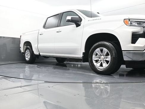 Used 2026 Chevrolet Silverado 1500 LT AWD/4WD image 31