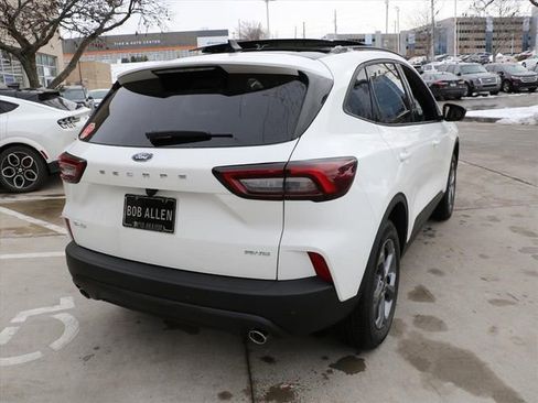 New 2026 Ford Escape ST-Line w/ Tech Pack #1 AWD/4WD image 5