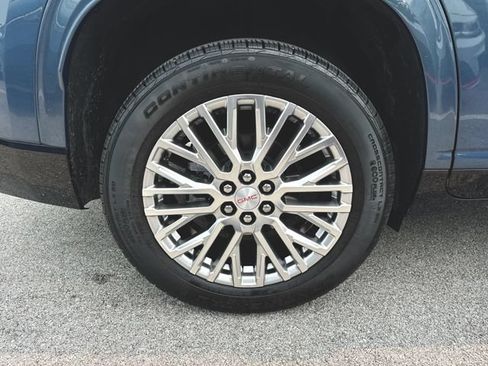 Used 2024 GMC Acadia Denali AWD/4WD image 33