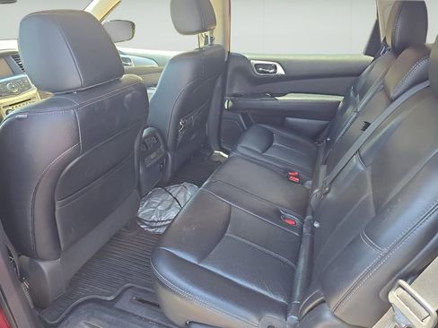Used 2017 Nissan Pathfinder SL w/ SL Premium Package image 9