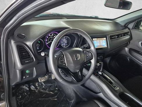 Used 2022 Honda HR-V Sport image 10