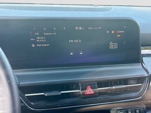 Certified 2024 Kia Seltos X-Line AWD/4WD image 15