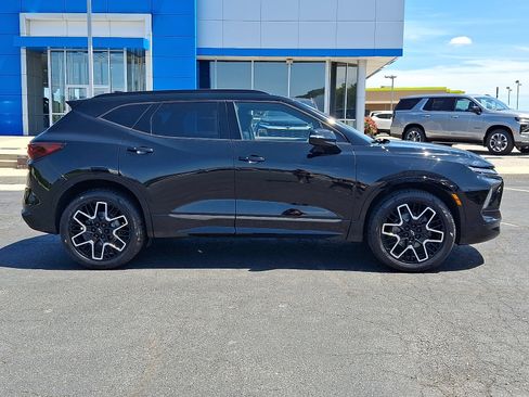 Certified 2023 Chevrolet Blazer RS w/ Enhanced Convenience Package AWD/4WD image 7