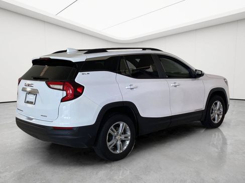 Used 2023 GMC Terrain SLE w/ Driver Convenience Package AWD/4WD image 15