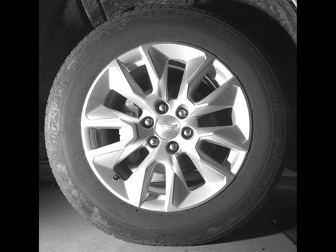 Used 2024 Chevrolet Silverado 1500 Custom RWD image 14