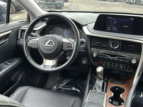 Used 2022 Lexus RX 350L Premium image 33
