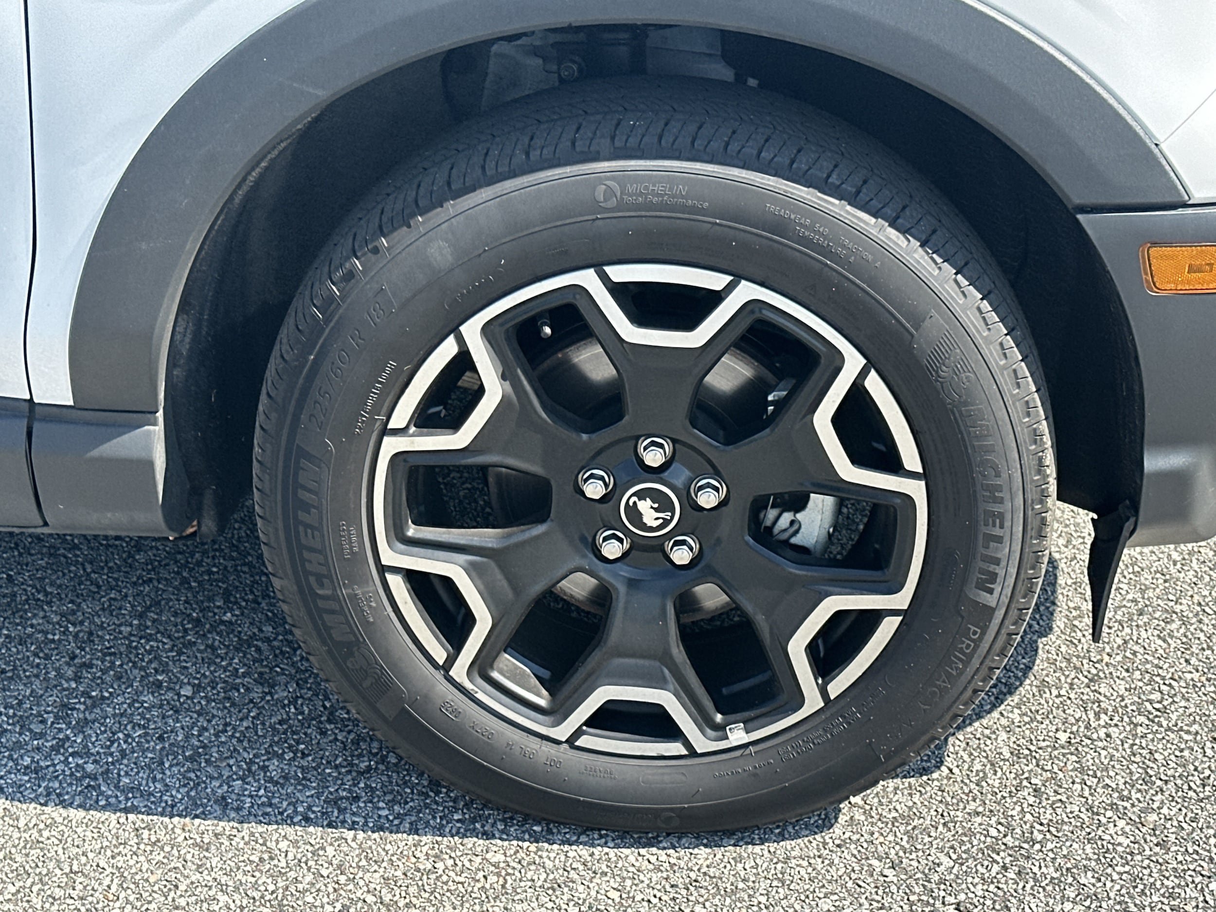 Used 2025 Ford Bronco Sport Outer Banks AWD/4WD image 9