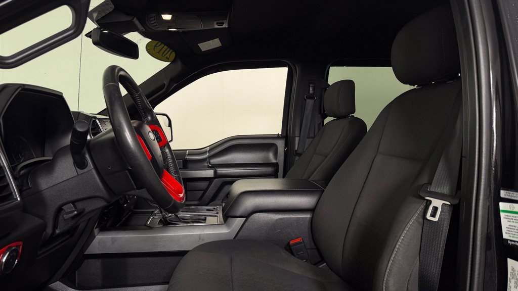 Used 2019 Ford F150 XLT w/ Equipment Group 302A Luxury AWD/4WD image 13