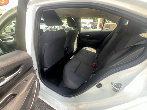 Used 2020 Toyota Corolla LE image 20