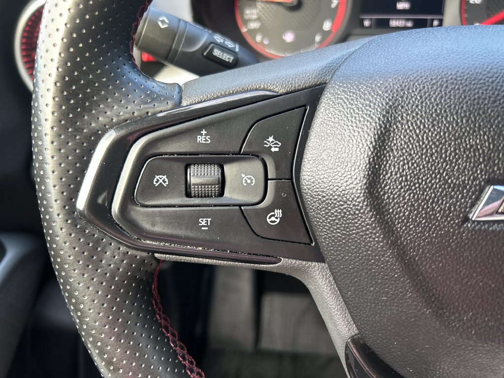 Used 2024 Chevrolet Trax RS w/ Driver Confidence Package FWD image 22