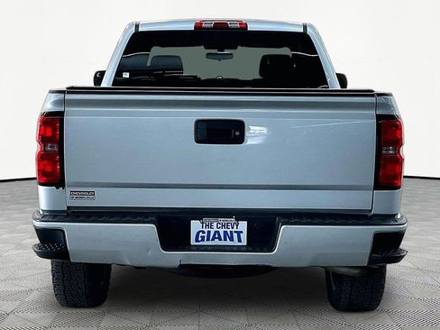 Used 2016 Chevrolet Silverado 1500 Custom w/ Custom Convenience Package RWD image 6