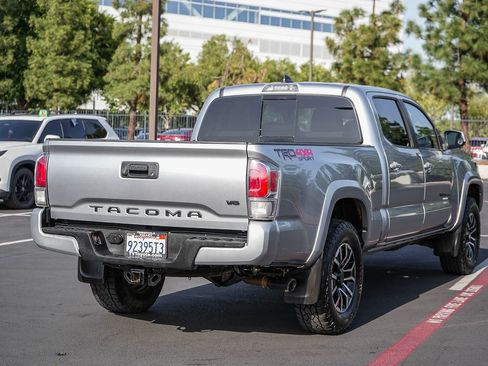 Used 2023 Toyota Tacoma TRD Sport w/ Black Out Package (TMS) image 7