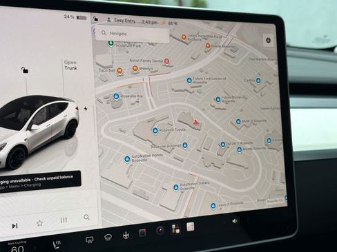 Used 2022 Tesla Model Y Performance AWD/4WD image 21