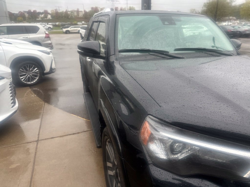 Used 2021 Toyota 4Runner Limited AWD/4WD image 8
