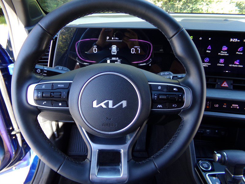Used 2025 Kia Sportage X-Line AWD/4WD image 35