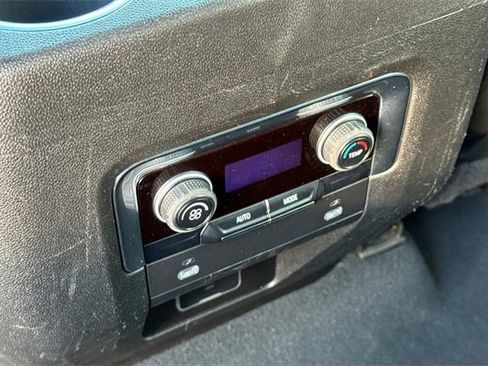 Used 2024 Chevrolet Tahoe LT image 41