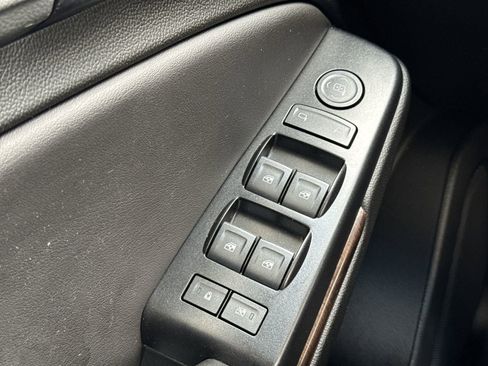 Used 2020 Chevrolet Tahoe LS image 15