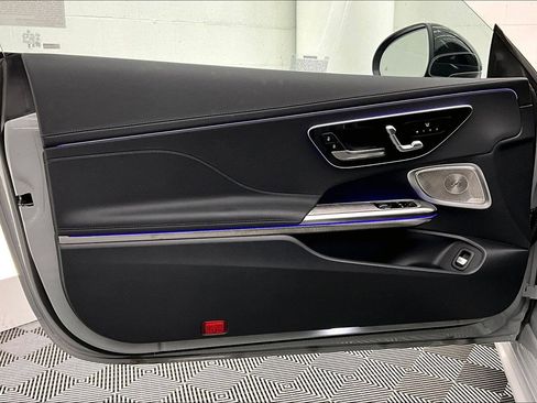 Used 2026 Mercedes-Benz CLE 300 4MATIC Coupe image 24