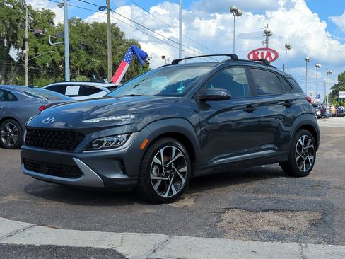 Used 2022 Hyundai Kona Limited FWD image 1