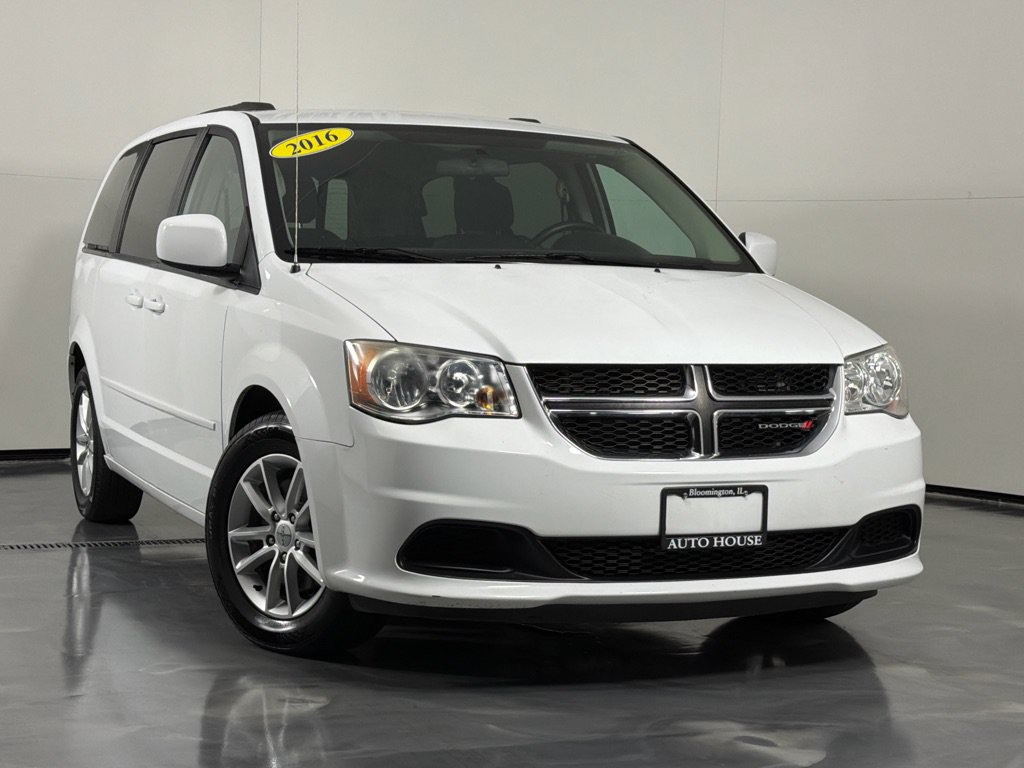 Used 2016 Dodge Grand Caravan SXT FWD image 2