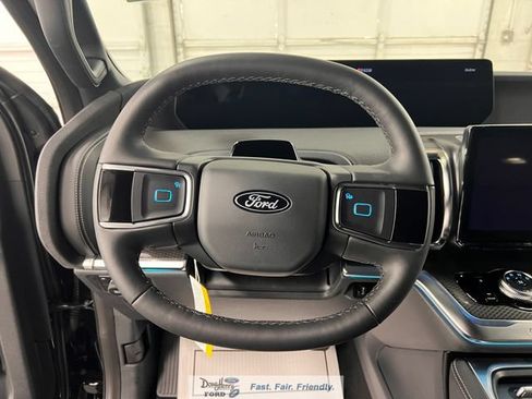 New 2026 Ford Expedition Platinum w/ Stealth Appearance Package AWD/4WD image 52