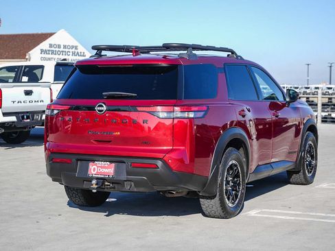 Used 2024 Nissan Pathfinder Rock Creek AWD/4WD image 6