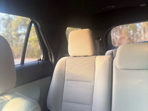 Used 2013 Ford Explorer FWD image 12
