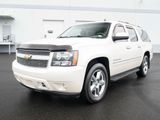 Used 2013 Chevrolet Suburban LTZ image 2