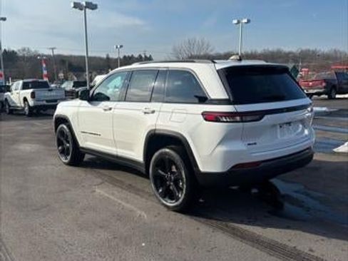New 2026 Jeep Grand Cherokee Limited image 33
