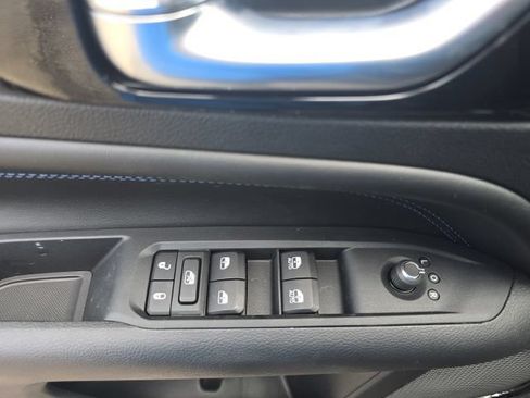 New 2026 Jeep Compass Limited AWD/4WD image 11