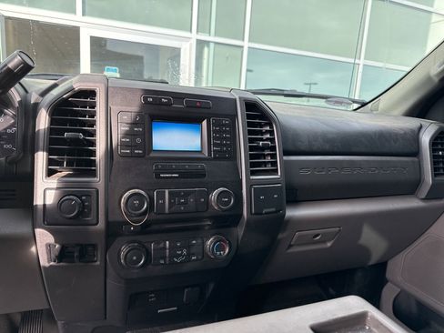 Used 2017 Ford F350 XL w/ Power Equipment Group image 12