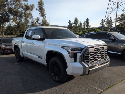 Used 2025 Toyota Tundra Platinum image 3