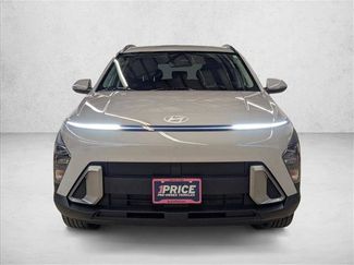 Used 2025 Hyundai Kona SEL video 2