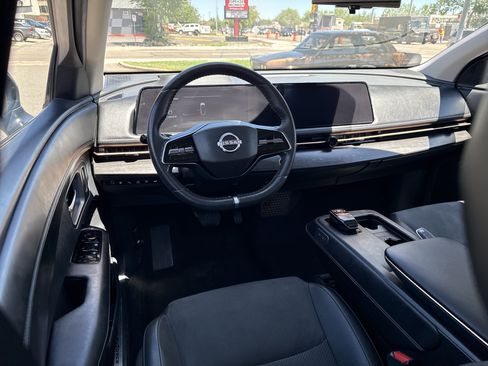 Certified 2024 Nissan Ariya AWD image 15