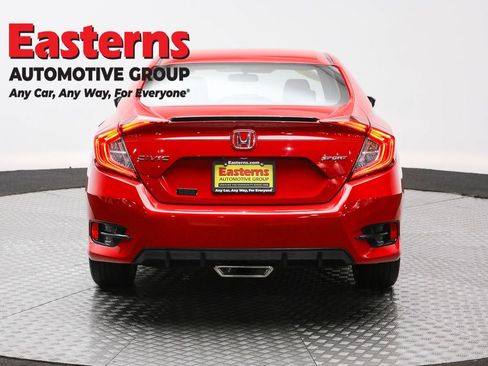 Used 2019 Honda Civic Sport image 6